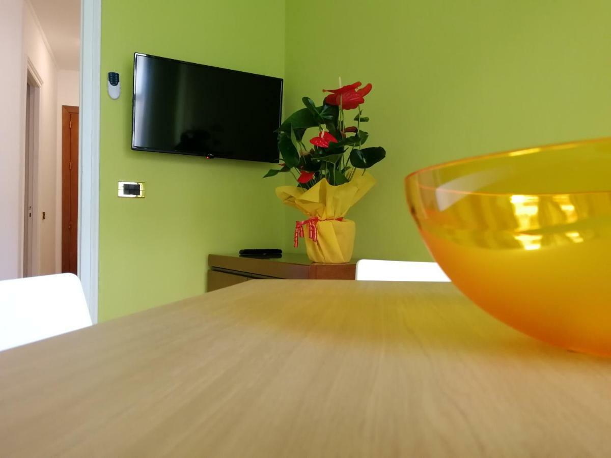 Elera Holiday Apartment Palermo Luaran gambar