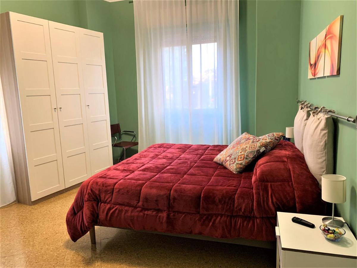 Elera Holiday Apartment Palermo Luaran gambar
